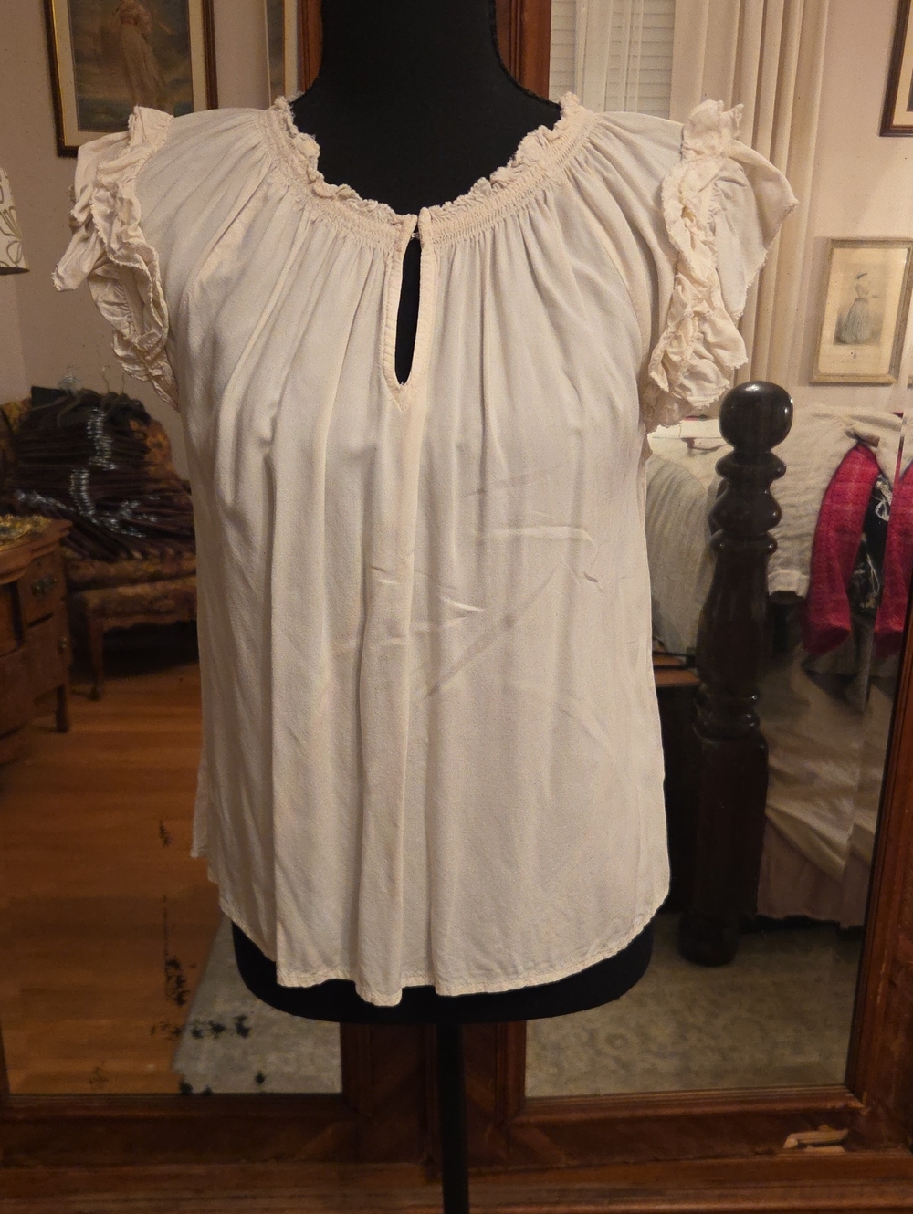 Old Navy Cream Ruffle Sleeve Peasant Top